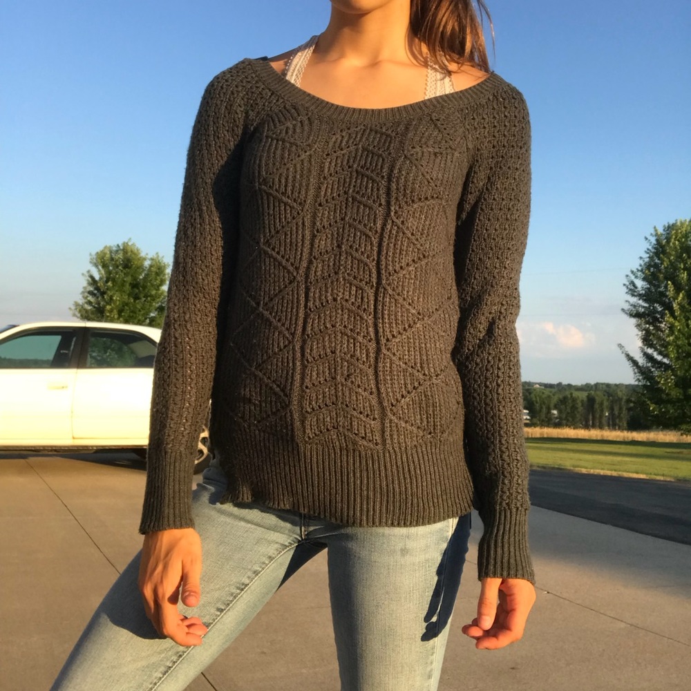 Sweater - Picture 2 of 5